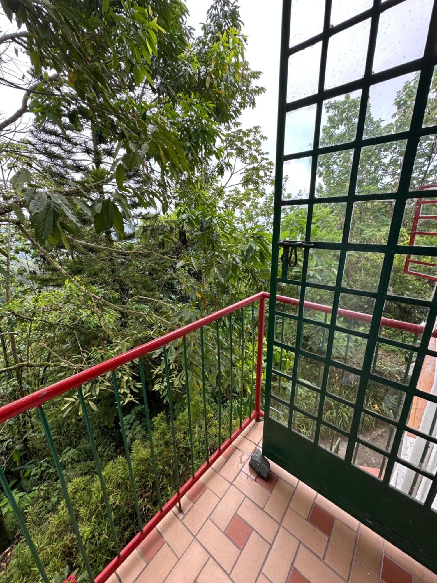 Eco Lodge La Juanita Manizales Exterior foto